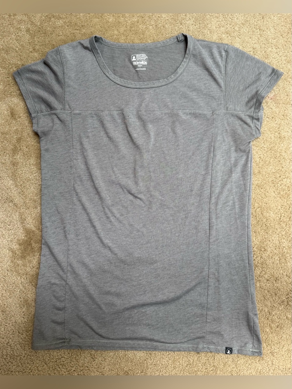 EMS Women’s Sz L Gray Short Sleeve Crew Tee